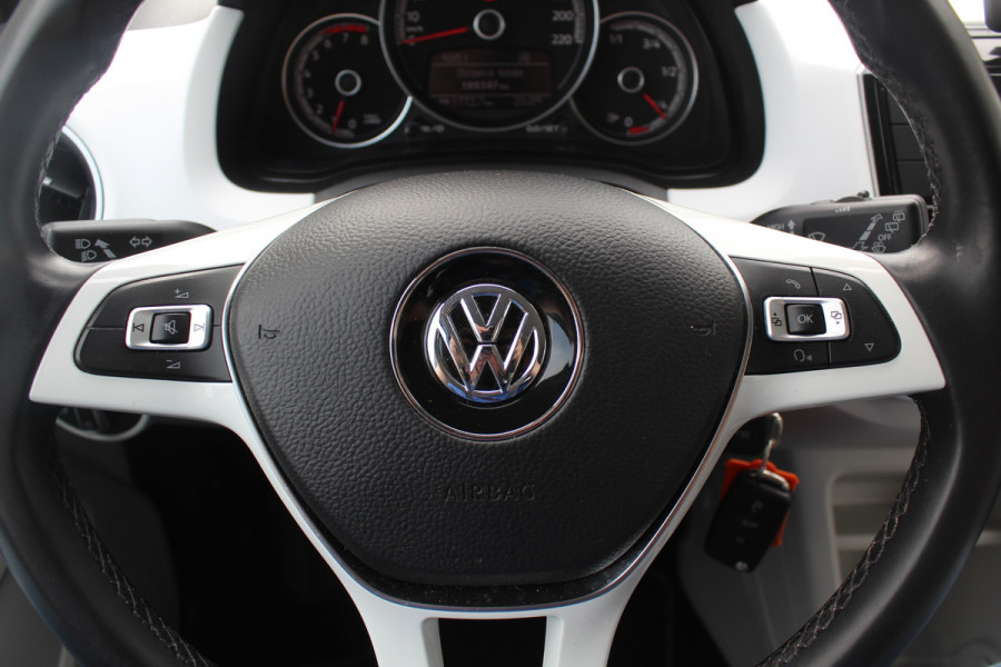 Volkswagen up! 1.0 BMT up! beats / Bluetooth / 15'' LMV / LED Dagrijverlichting / Stuurbekrachtiging / Elektr. ramen / Airco / Radio