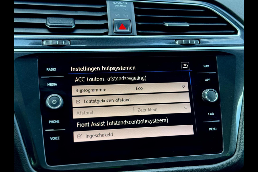 Volkswagen Tiguan 1.4 TSI ACT Comfortline Pano/Massage/Keyless/Trekhaak