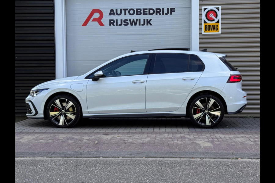 Volkswagen Golf 1.4 eHybrid GTE Leer/Pano/Matrix/Camera/Trekhaak