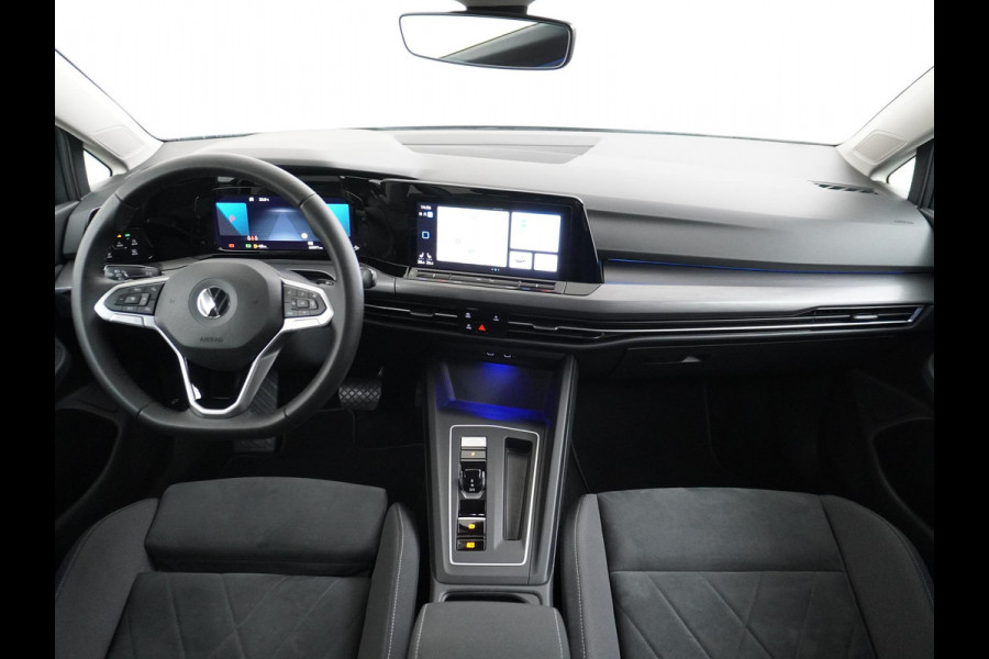 Volkswagen Golf 1.5 eTSI Style CAMERA | STOEL + STUURVERWARMING | AMBILIGHT | CAMERA | ADD CRUISE |
