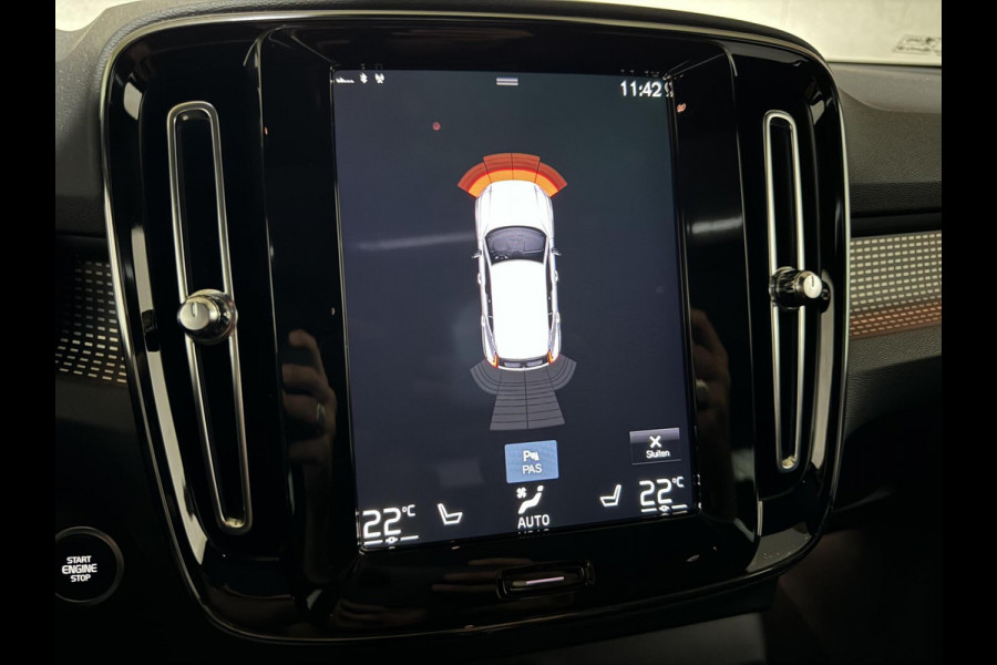 Volvo XC40 1.5 T5 Recharge R-Design Pano H/K 360° Carplay 20" LM