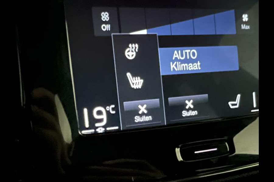 Volvo XC40 1.5 T5 Recharge R-Design Pano H/K 360° Carplay 20" LM