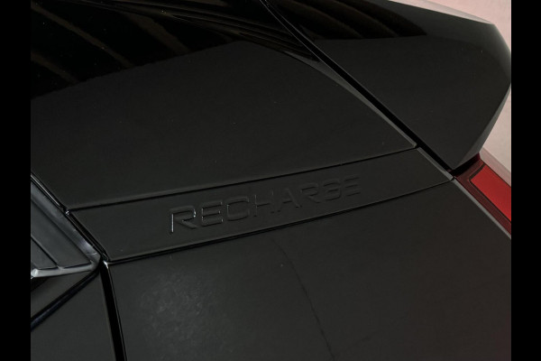 Volvo XC40 1.5 T5 Recharge R-Design Pano H/K 360° Carplay 20" LM