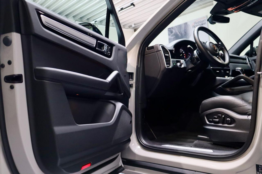 Porsche Cayenne Coupé 3.0 E-Hybrid Platinum|NL|VOL|PANO|InnoDrive|22''