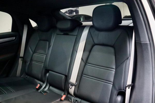 Porsche Cayenne Coupé 3.0 E-Hybrid Platinum|NL|VOL|PANO|InnoDrive|22''