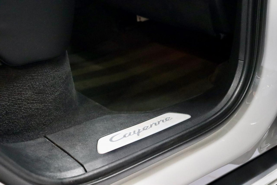 Porsche Cayenne Coupé 3.0 E-Hybrid Platinum|NL|VOL|PANO|InnoDrive|22''