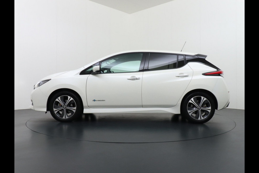 Nissan Leaf Tekna 40 kWh RIJKLAARPRIJS INCL. 12MND BOVAG GARANTIE | GOED ONDERHOUDEN