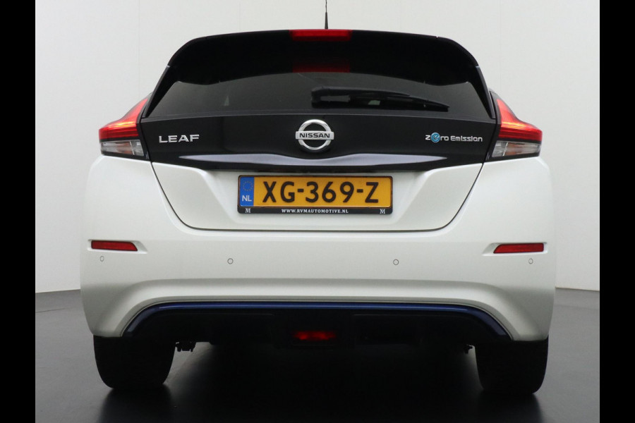 Nissan Leaf Tekna 40 kWh RIJKLAARPRIJS INCL. 12MND BOVAG GARANTIE | GOED ONDERHOUDEN