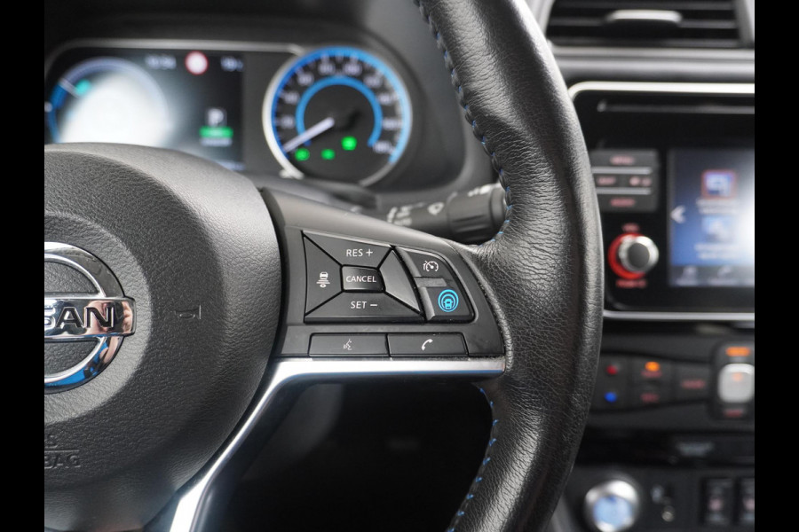 Nissan Leaf Tekna 40 kWh RIJKLAARPRIJS INCL. 12MND BOVAG GARANTIE | GOED ONDERHOUDEN