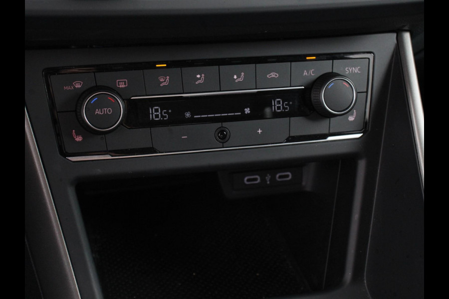 Volkswagen Polo 1.0 TSI DSG Comfortline Plus Volkswagen Polo 1.0 TSI Comfortline | Navigatie | Apple Carplay/Android Auto | Climate Control | Adaptive Cruise Control | Extra Getint Glas | Voorstoelen Verwarmd |