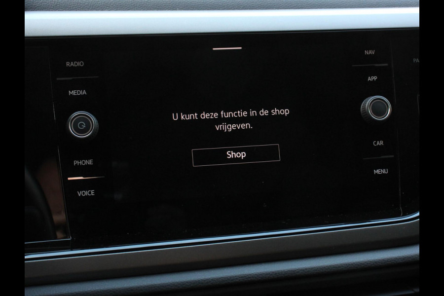 Volkswagen Polo 1.0 TSI DSG Comfortline Plus Volkswagen Polo 1.0 TSI Comfortline | Navigatie | Apple Carplay/Android Auto | Climate Control | Adaptive Cruise Control | Extra Getint Glas | Voorstoelen Verwarmd |