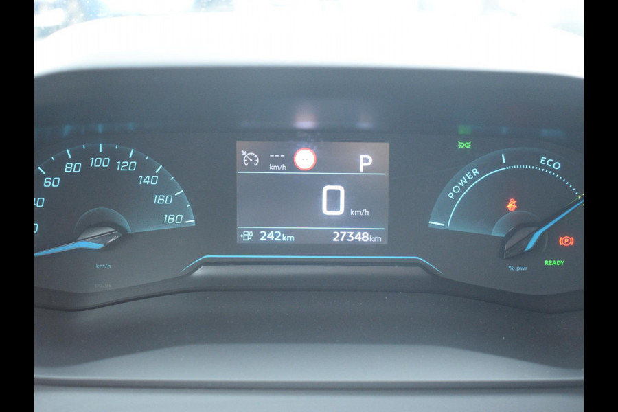Peugeot e-208 EV Allure 50 kWh 3 FASE | CARPLAY | PARKEERSENSOREN | E.C.C. |