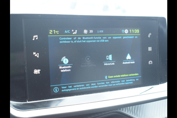 Peugeot e-208 EV Allure 50 kWh 3 FASE | CARPLAY | PARKEERSENSOREN | E.C.C. |