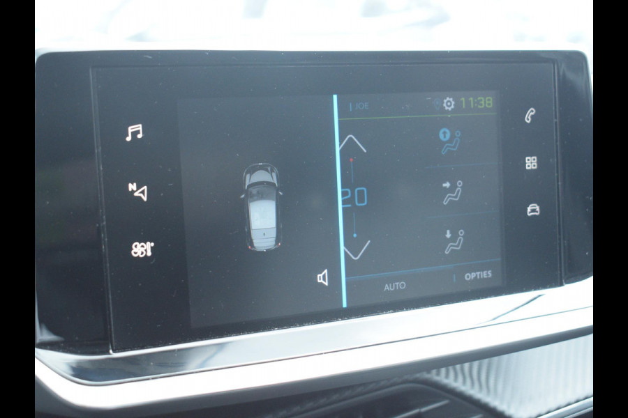 Peugeot e-208 EV Allure 50 kWh 3 FASE | CARPLAY | PARKEERSENSOREN | E.C.C. |