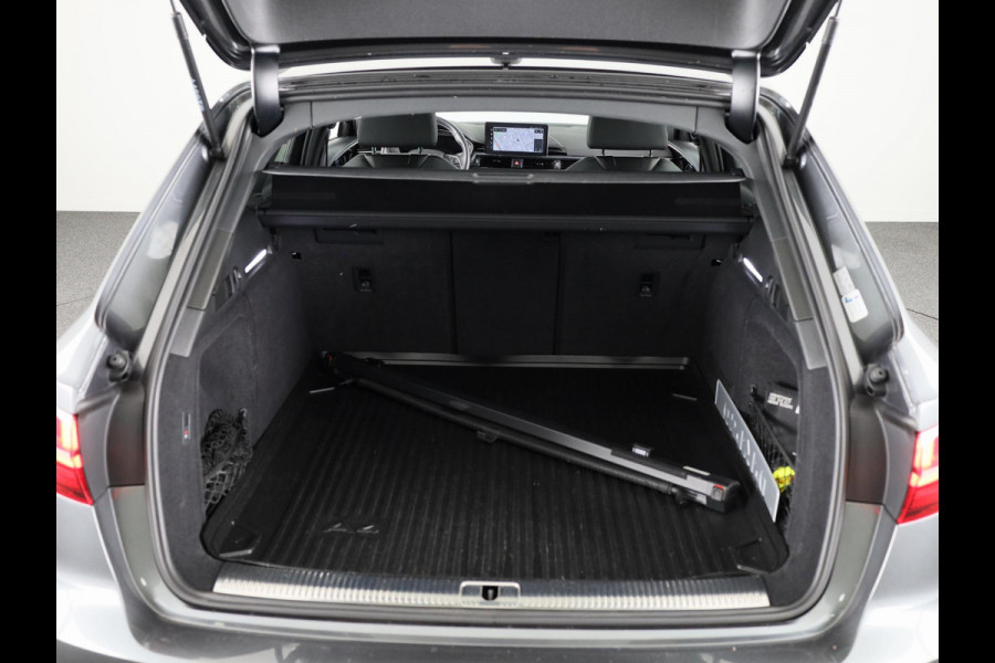 Audi A4 Avant 35 TFSI S edition Competition 150PK | Navigatie | Parkeercamera | 18 inch Lichmetalen velgen | Adaptive cruise controle