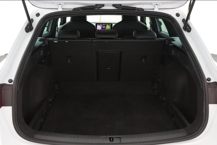 Seat Leon Sportstourer 1.5 TSI FR Launch Edition*ACC*HAAK*ECC*NAVI*LED*