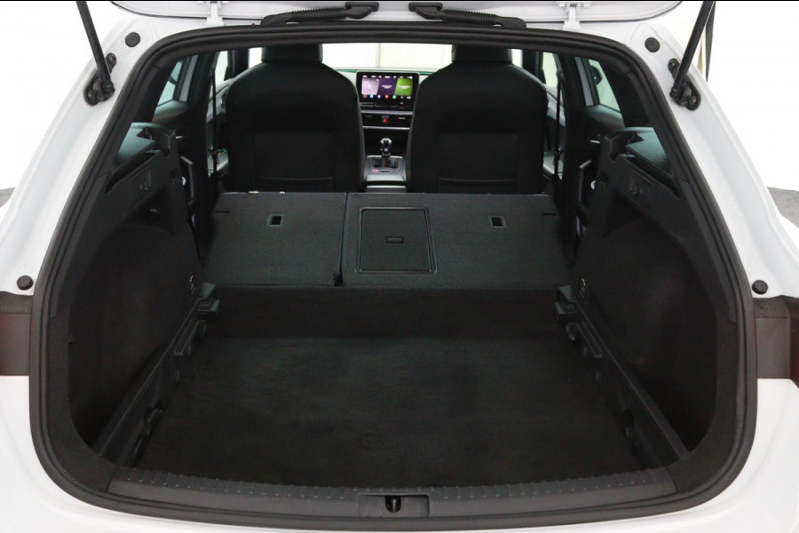 Seat Leon Sportstourer 1.5 TSI FR Launch Edition*ACC*HAAK*ECC*NAVI*LED*