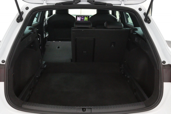 Seat Leon Sportstourer 1.5 TSI FR Launch Edition*ACC*HAAK*ECC*NAVI*LED*