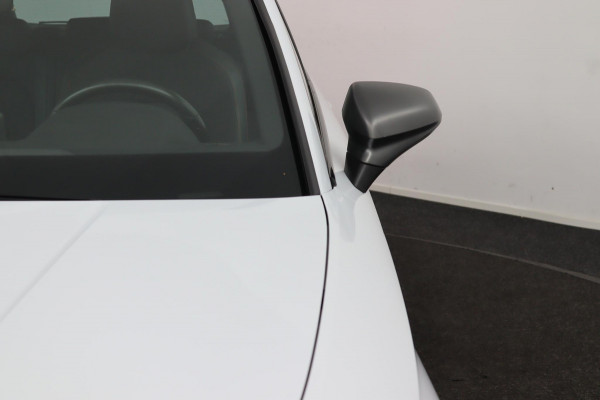 Seat Leon Sportstourer 1.5 TSI FR Launch Edition*ACC*HAAK*ECC*NAVI*LED*