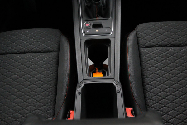 Seat Leon Sportstourer 1.5 TSI FR Launch Edition*ACC*HAAK*ECC*NAVI*LED*