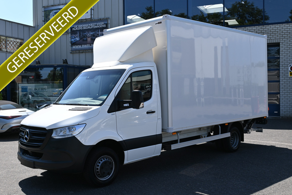 Mercedes-Benz Sprinter 514/516 CDI Bakwagen met klep Nieuwe meubelbak met Dhollandia laadklep Mercedes-Benz Sprinter 514/516 CDI Bakwagen met klep Nieuwe meubelbak met Dhollandia laadklep