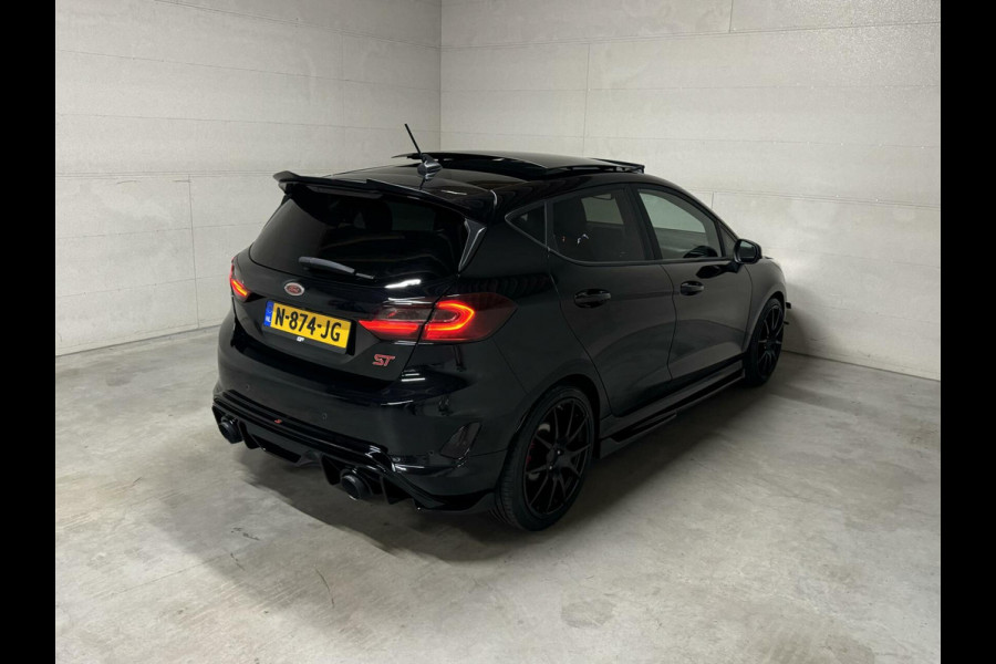 Ford Fiesta 1.5 EcoBoost ST-3 Performance Milltek Revo Maxton Pano B&O Recaro