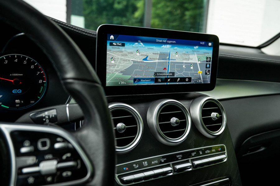 Mercedes-Benz GLC 300e 4MATIC Premium Plus Airmatic Luchtv. Trekhaak
