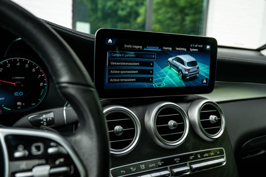 Mercedes-Benz GLC 300e 4MATIC Premium Plus Airmatic Luchtv. Trekhaak
