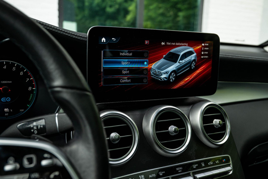 Mercedes-Benz GLC 300e 4MATIC Premium Plus Airmatic Luchtv. Trekhaak