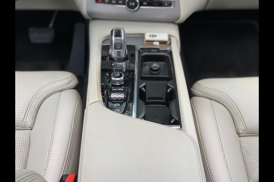 Volvo XC90 2.0 T8 Twin Engine AWD Inscription 7P 2017 PANO FULL DEALER ONDERHOUDEN!