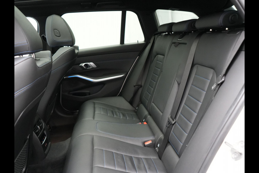BMW 3 Serie Touring 320i M Sport Automaat 184 pk Dealer O.H. | Panodak | Adaptive Cruise | Laser LED | Adaptive Onderstel | Lederen Sportstoelen Memory | Keyless | Carplay |