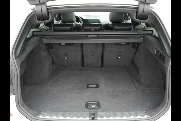 BMW 3 Serie Touring 320i M Sport Automaat 184 pk Dealer O.H. | Panodak | Adaptive Cruise | Laser LED | Adaptive Onderstel | Lederen Sportstoelen Memory | Keyless | Carplay |