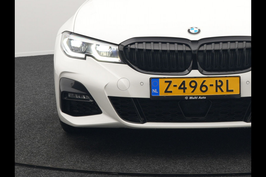 BMW 3 Serie Touring 320i M Sport Automaat 184 pk Dealer O.H. | Panodak | Adaptive Cruise | Laser LED | Adaptive Onderstel | Lederen Sportstoelen Memory | Keyless | Carplay |