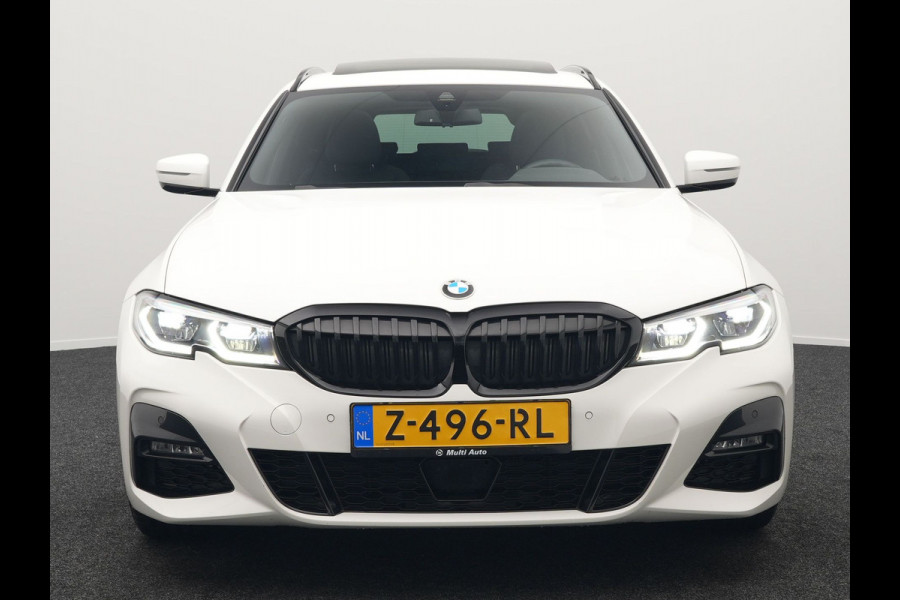 BMW 3 Serie Touring 320i M Sport Automaat 184 pk Dealer O.H. | Panodak | Adaptive Cruise | Laser LED | Adaptive Onderstel | Lederen Sportstoelen Memory | Keyless | Carplay |
