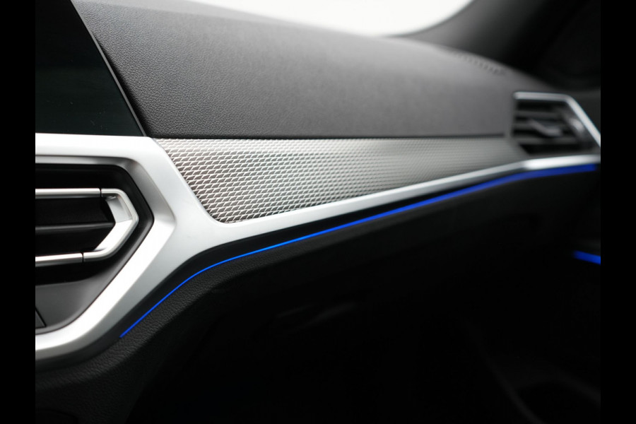 BMW 3 Serie Touring 320i M Sport Automaat 184 pk Dealer O.H. | Panodak | Adaptive Cruise | Laser LED | Adaptive Onderstel | Lederen Sportstoelen Memory | Keyless | Carplay |