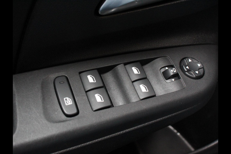 Opel Corsa 1.2 Turbo 100pk Automaat GS | Navigatie | Apple Carplay/Android Auto | Digitale Cockpit | Camera | Parkeer sensoren | Airco |