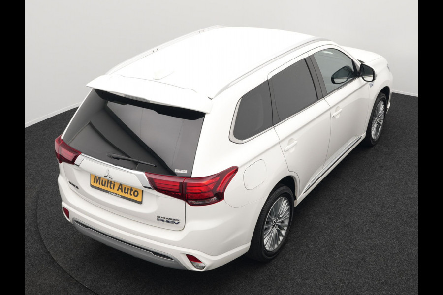 Mitsubishi Outlander 2.4 Intense Plug In Hybrid 225pk Dealer O.H. PHEV | Trekhaak Afneembaar | Alcantara Sportstoelen  Apple Carplay | Stoelverwarming | Cruise Control | Climate Control | DAB |