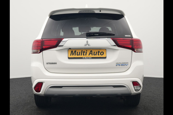 Mitsubishi Outlander 2.4 Intense Plug In Hybrid 225pk Dealer O.H. PHEV | Trekhaak Afneembaar | Alcantara Sportstoelen  Apple Carplay | Stoelverwarming | Cruise Control | Climate Control | DAB |