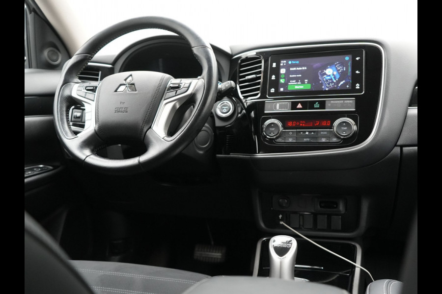 Mitsubishi Outlander 2.4 Intense Plug In Hybrid 225pk Dealer O.H. PHEV | Trekhaak Afneembaar | Alcantara Sportstoelen  Apple Carplay | Stoelverwarming | Cruise Control | Climate Control | DAB |