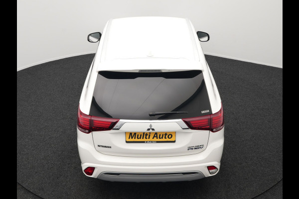 Mitsubishi Outlander 2.4 Intense Plug In Hybrid 225pk Dealer O.H. PHEV | Trekhaak Afneembaar | Alcantara Sportstoelen  Apple Carplay | Stoelverwarming | Cruise Control | Climate Control | DAB |