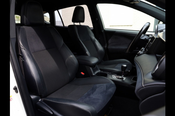 Toyota RAV4 2.5 Hybrid AWD Style | Half Leder | 360 Camera | Trekhaak