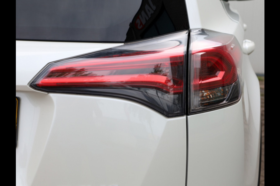 Toyota RAV4 2.5 Hybrid AWD Style | Half Leder | 360 Camera | Trekhaak