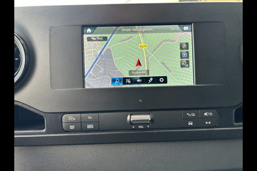 Mercedes-Benz Sprinter 317 CDI L2 H2 Trekhaak / MBUX / Navigatie / Camera / Cruise control / Airco / 270 Graden achterdeuren