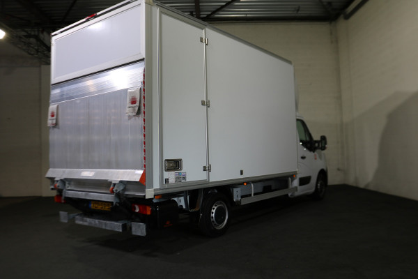 Renault Master 2.3 dCi 145pk Bakwagen met Laadklep