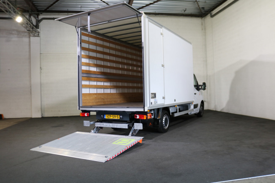 Renault Master 2.3 dCi 145pk Bakwagen met Laadklep