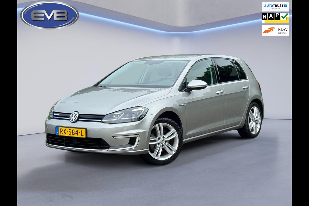 Volkswagen e-Golf E-Golf, warmtepomp, achteruitrijcamera, adaptief cruise control, NL auto met nationale auto pas Volkswagen e-Golf E-Golf, warmtepomp, achteruitrijcamera, adaptief cruise control, NL auto met nationale auto pas
