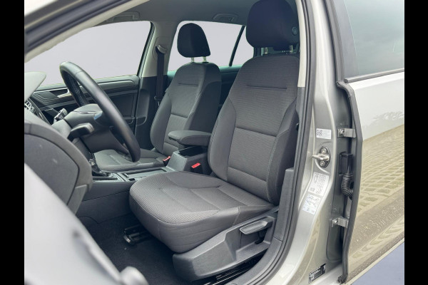 Volkswagen e-Golf E-Golf, warmtepomp, achteruitrijcamera, adaptief cruise control, NL auto met nationale auto pas