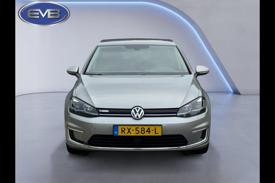 Volkswagen e-Golf E-Golf, warmtepomp, achteruitrijcamera, adaptief cruise control, NL auto met nationale auto pas