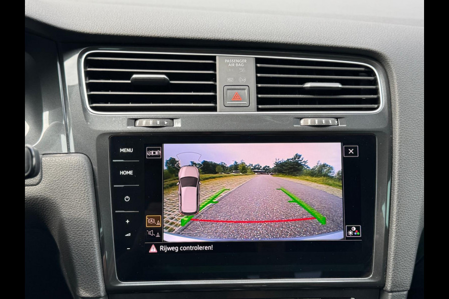 Volkswagen e-Golf E-Golf, warmtepomp, achteruitrijcamera, adaptief cruise control, NL auto met nationale auto pas