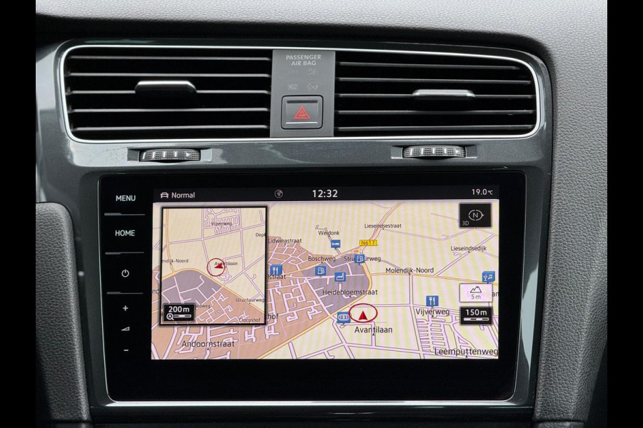 Volkswagen e-Golf E-Golf, warmtepomp, achteruitrijcamera, adaptief cruise control, NL auto met nationale auto pas